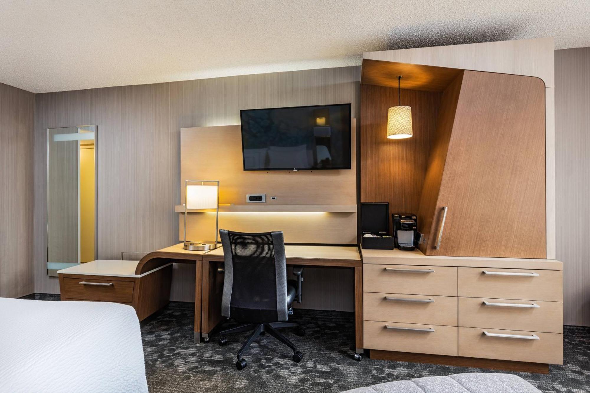 Courtyard By Marriott Riverside Ucr/Moreno Valley Area Luaran gambar