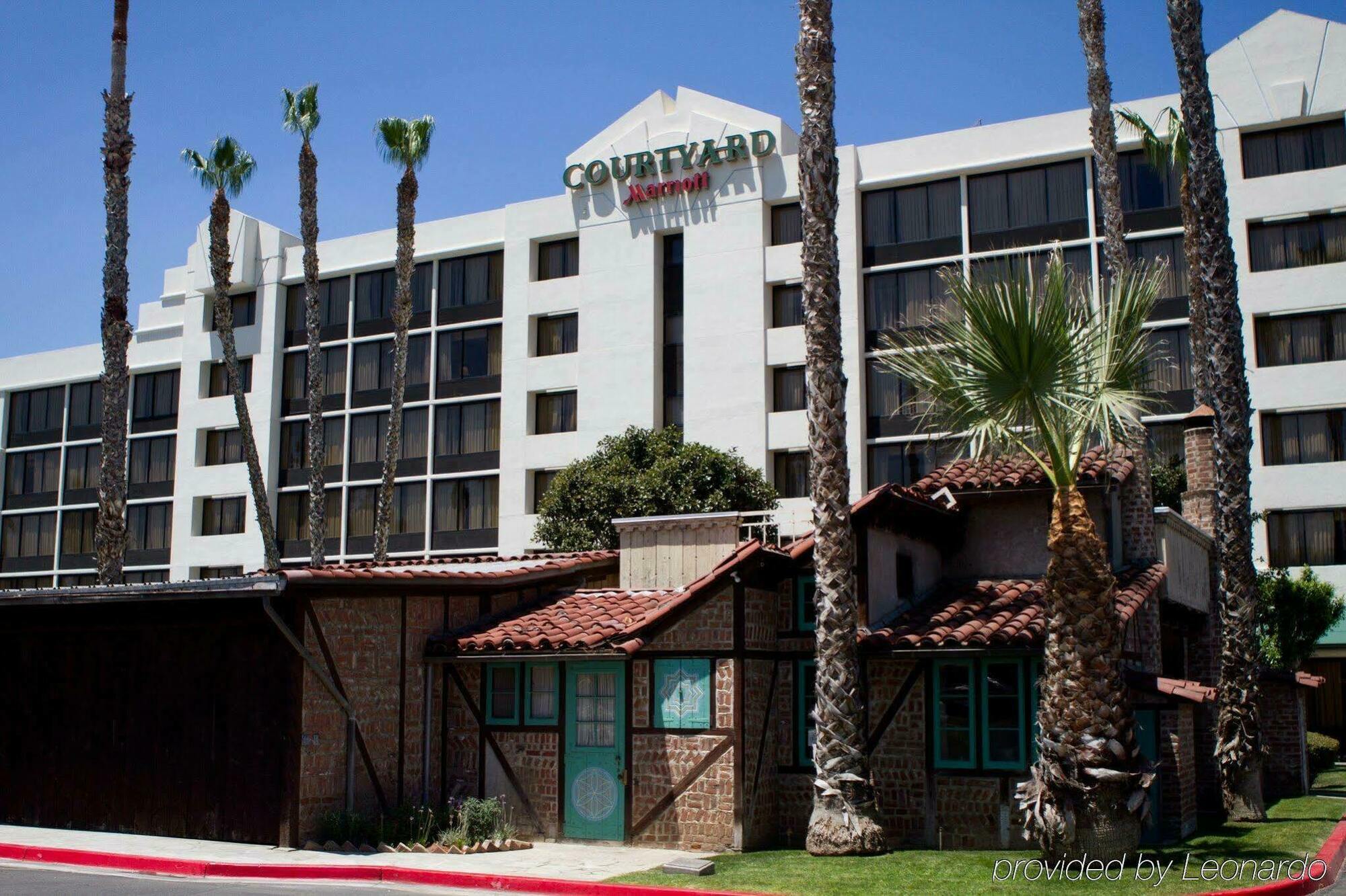 Courtyard By Marriott Riverside Ucr/Moreno Valley Area Luaran gambar
